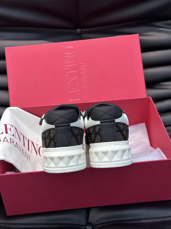 Valentino Shoe 